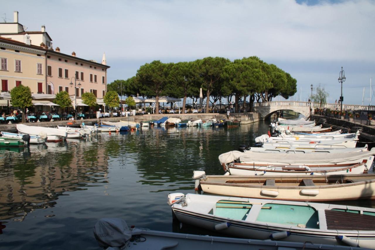 Casa Lorena Desenzano del Garda Buitenkant foto
