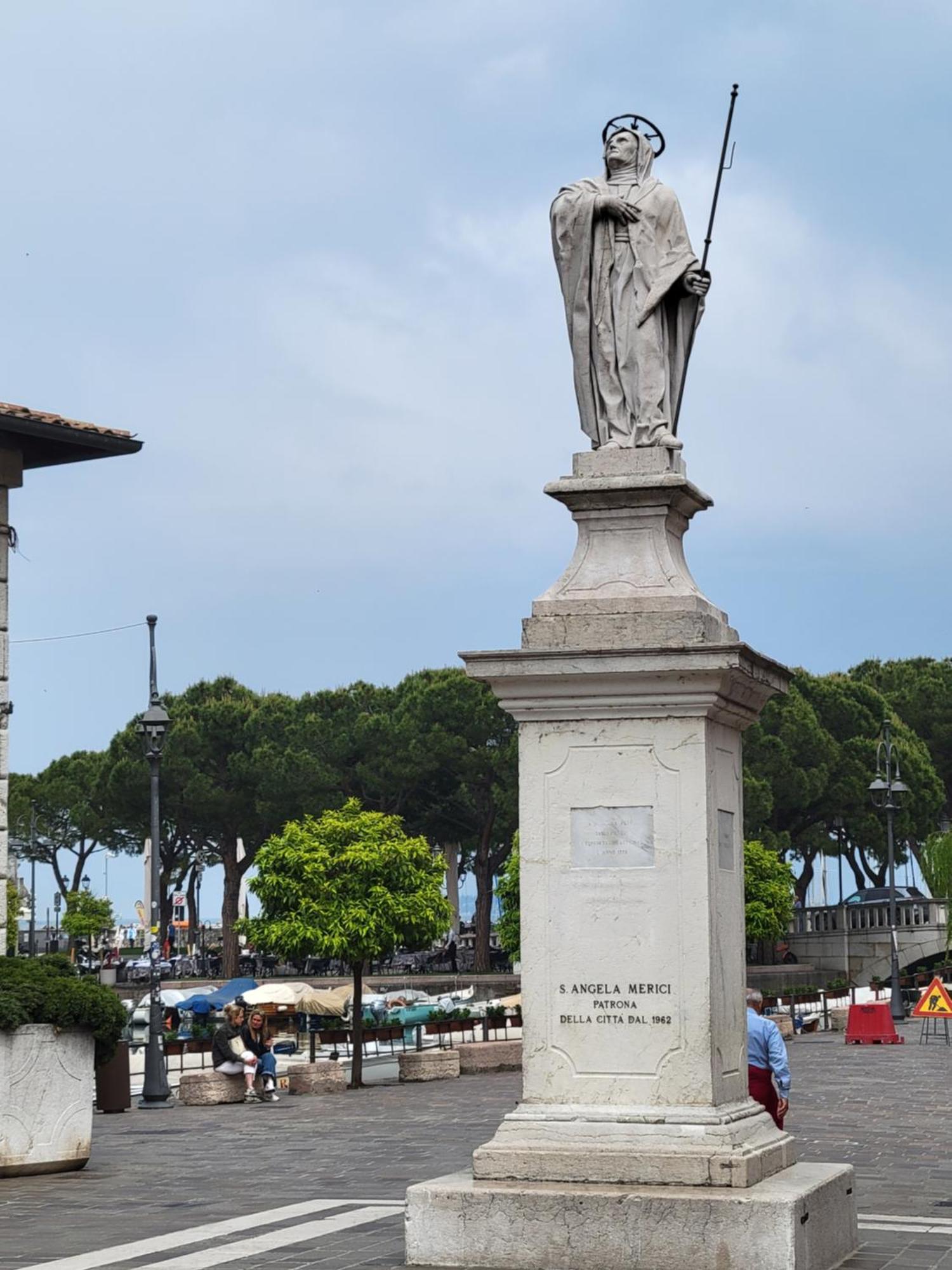 Casa Lorena Desenzano del Garda Buitenkant foto