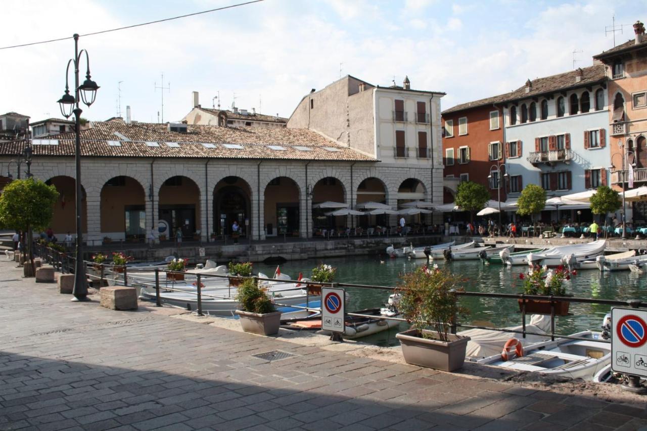 Casa Lorena Desenzano del Garda Buitenkant foto