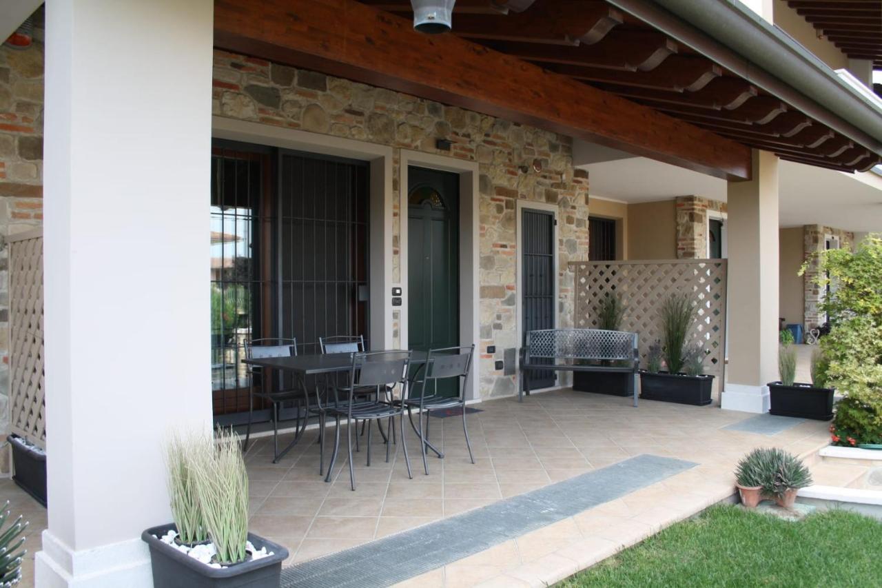 Casa Lorena Desenzano del Garda Buitenkant foto